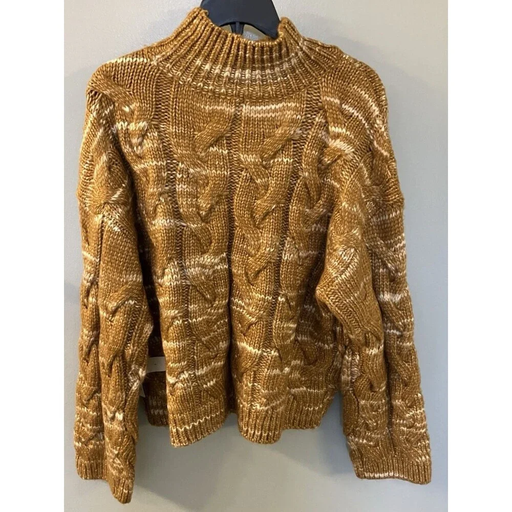 Women's Ana NWT Size Large Carmel/White Turtleneck Chunky Knit Sweater
